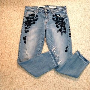 Pilcro Embellished Distressed Denim Jeans Size 31